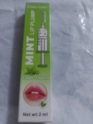 ژل لب حجم دهنده ی لب